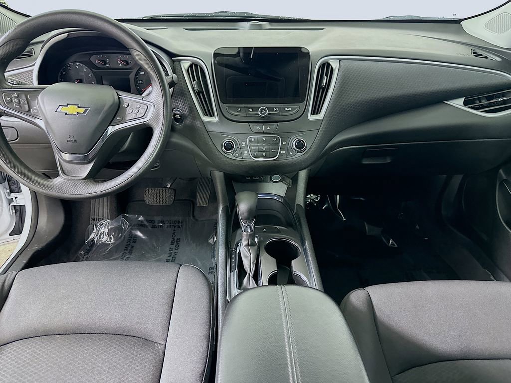 Used 2023 Chevrolet Malibu LT image 18