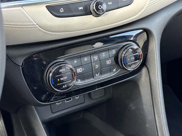 Used 2020 Buick Encore GX Select image 20