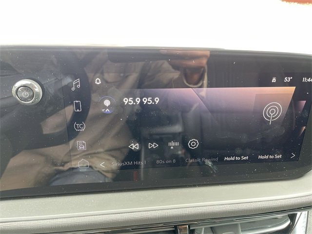 New 2025 Buick Envista Avenir image 16