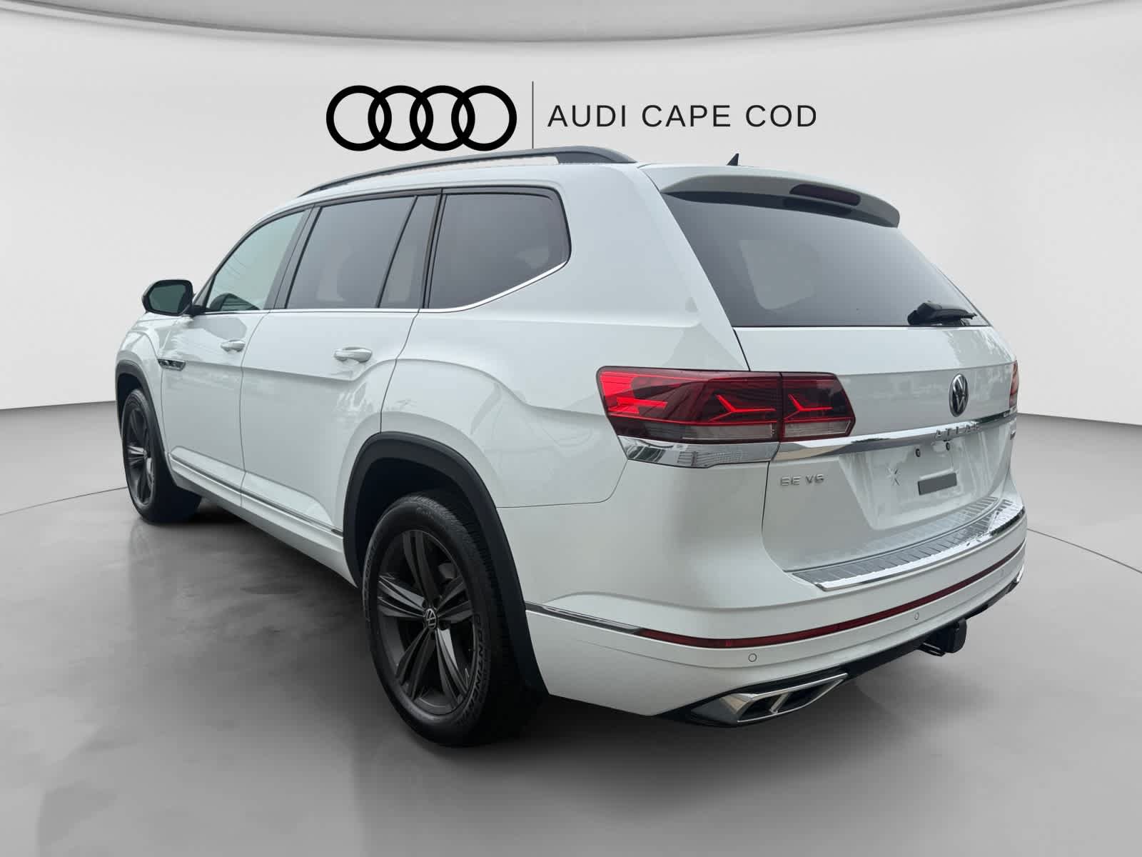 Used 2021 Volkswagen Atlas SE w/ Panoramic Sunroof Package AWD/4WD image 5