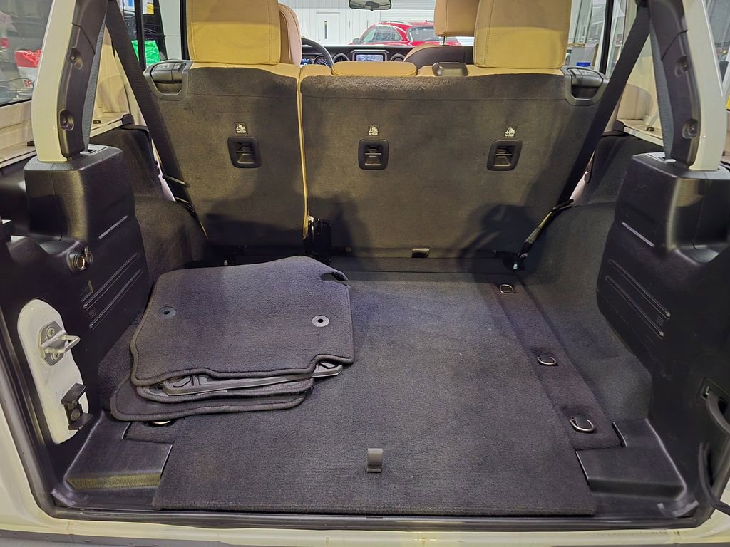 Certified 2023 Jeep Wrangler Unlimited Sport AWD/4WD image 40