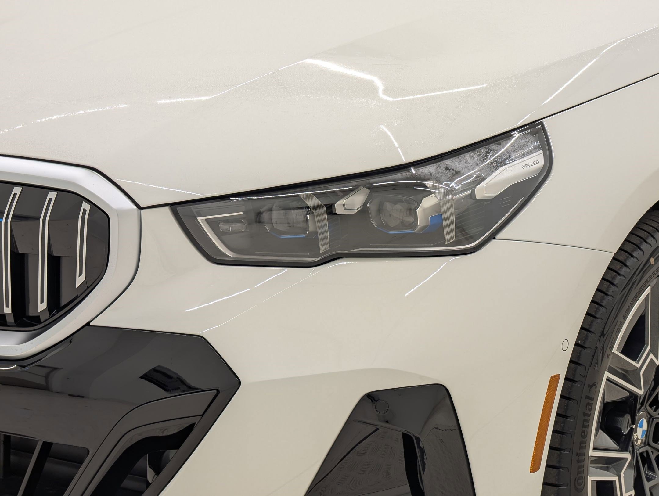 New 2026 BMW 530i w/ M Sport Package RWD image 11