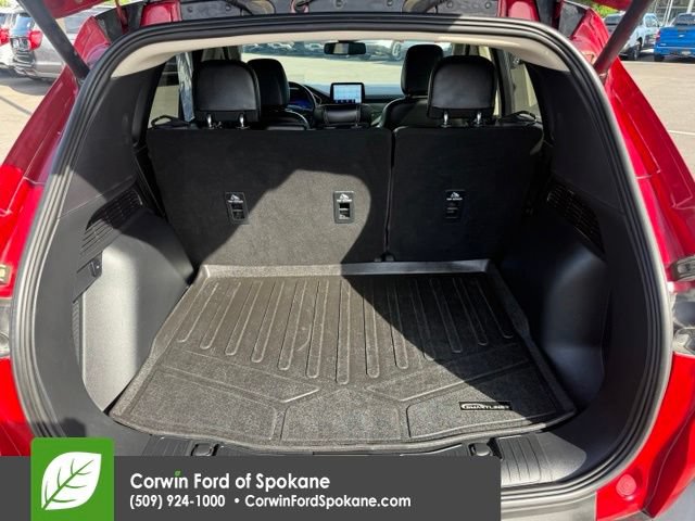 Used 2020 Ford Escape Titanium AWD/4WD image 19