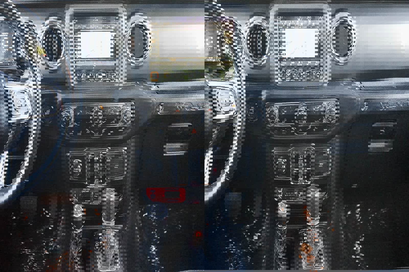 Used 2021 Jeep Wrangler Unlimited Rubicon 4xe image 11