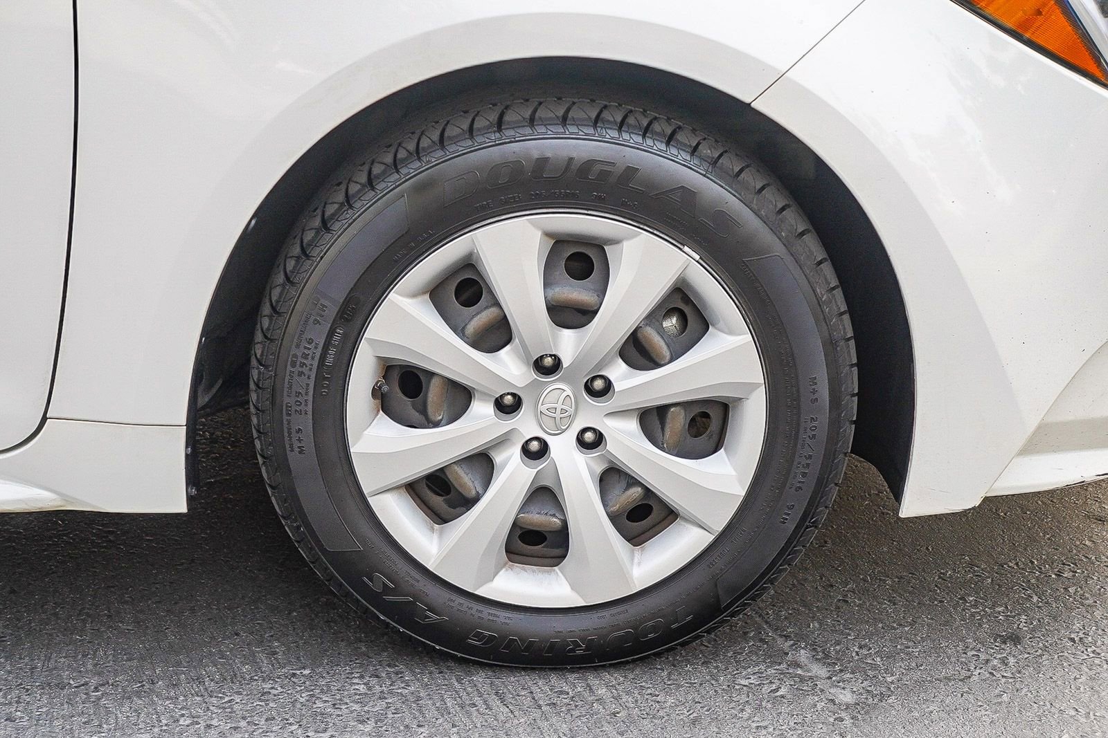 Certified 2023 Toyota Corolla LE image 12