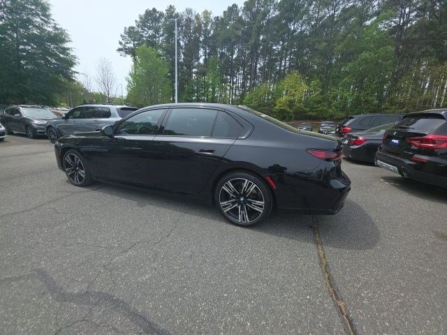 Certified 2025 BMW 750e xDrive image 20