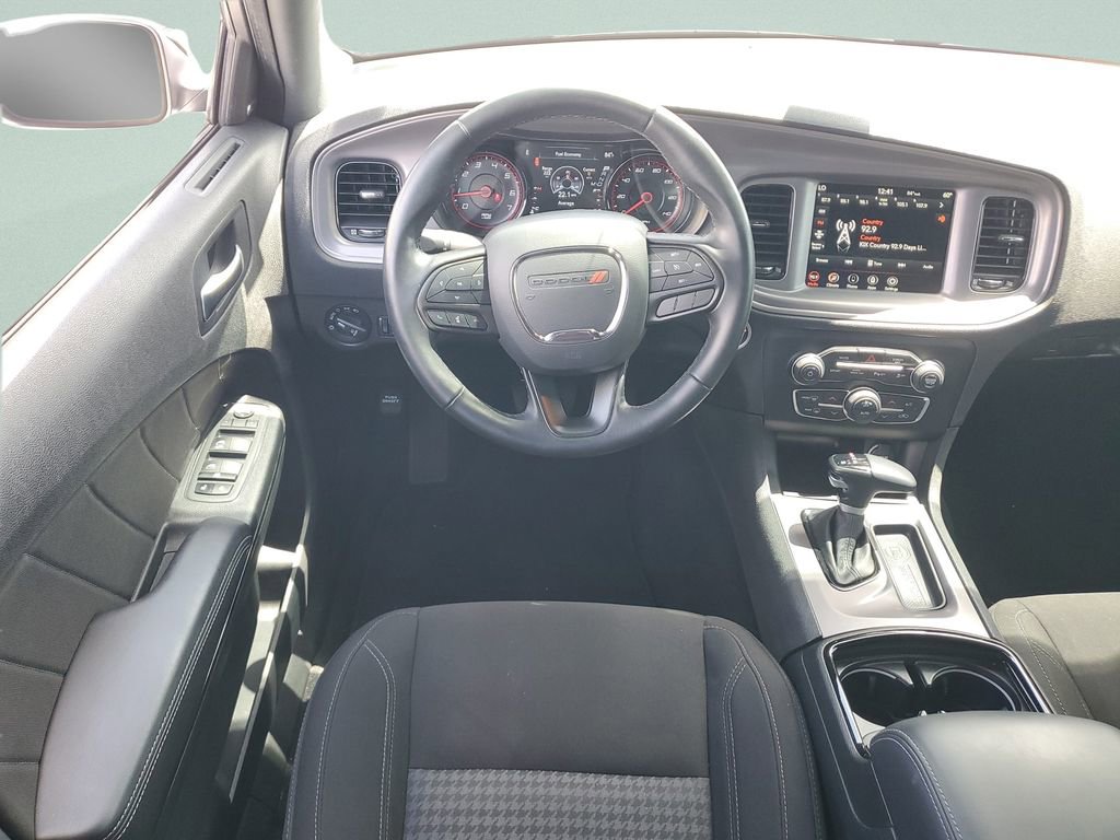 Used 2023 Dodge Charger SXT w/ Blacktop Package image 12