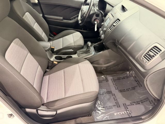 Used 2014 Kia Forte EX FWD image 30