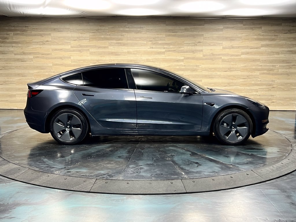 Used 2022 Tesla Model 3 Long Range AWD/4WD image 19