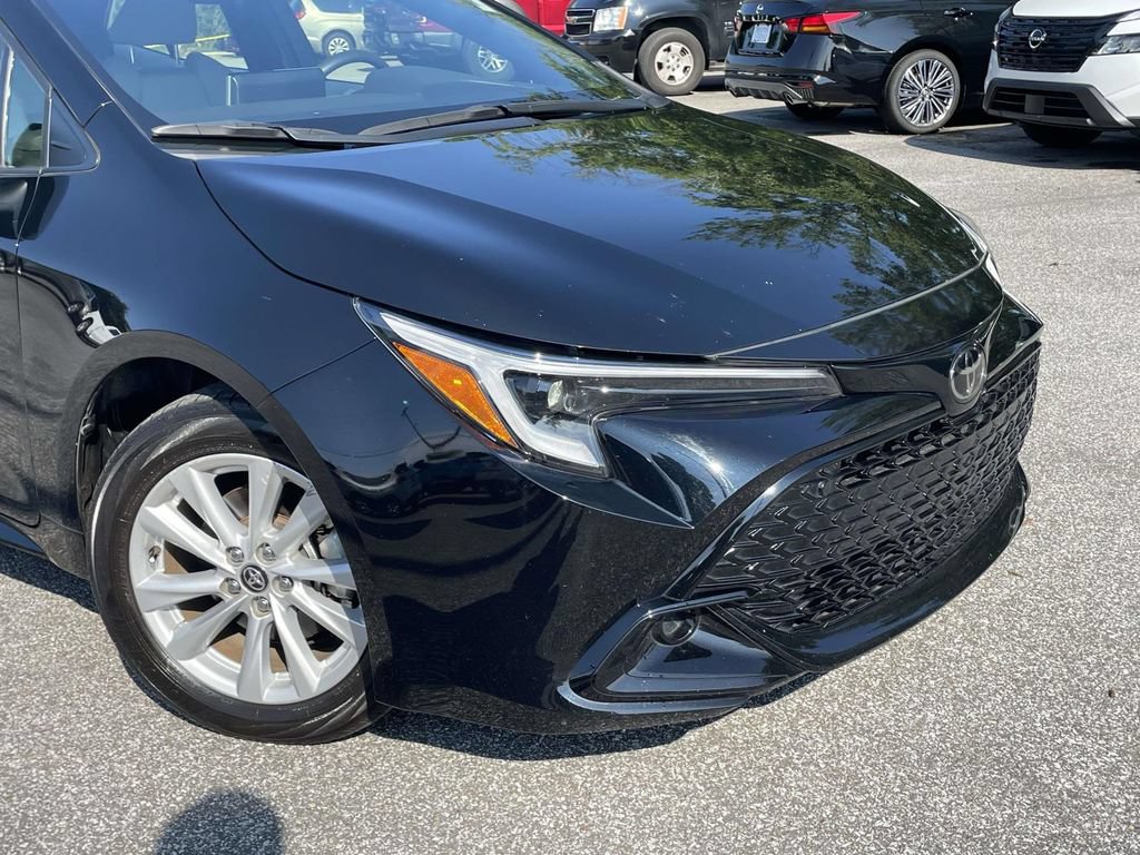 Used 2025 Toyota Corolla SE FWD image 9