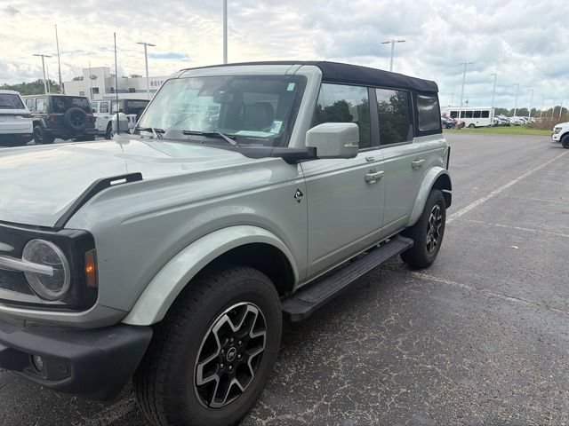 Used 2023 Ford Bronco Outer Banks AWD/4WD image 4