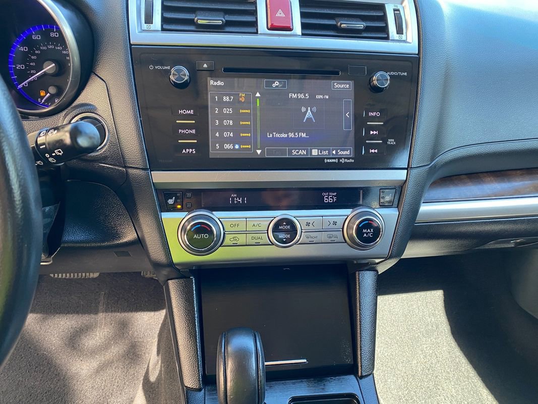 Used 2017 Subaru Outback 2.5i Limited AWD/4WD image 21