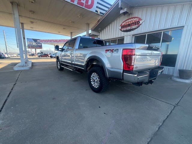 Used 2022 Ford F350 Lariat w/ Chrome Package image 3