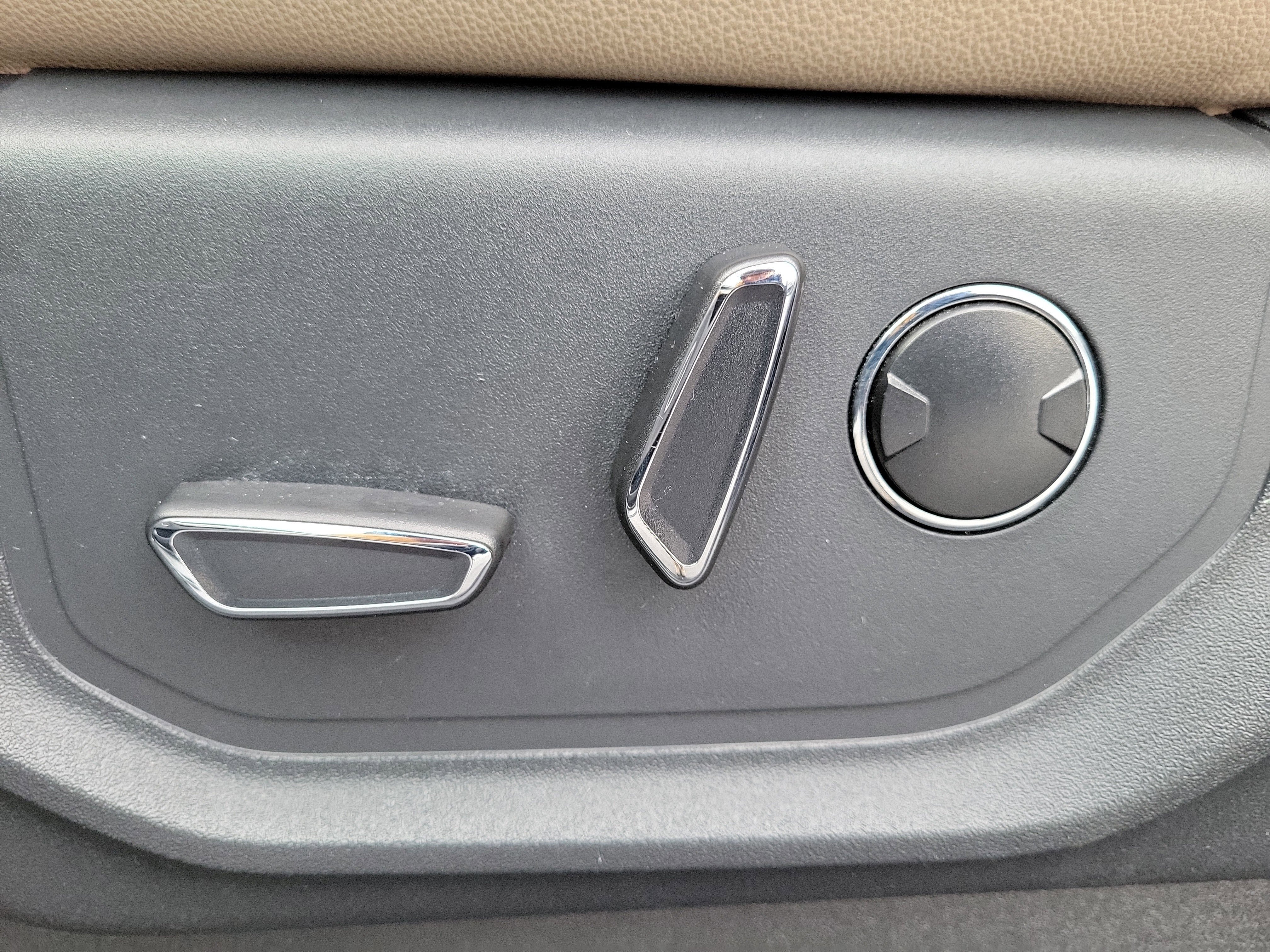 Certified 2024 Ford Expedition Limited image 22