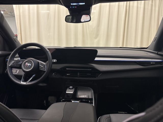 Used 2025 Buick Enclave Preferred image 18