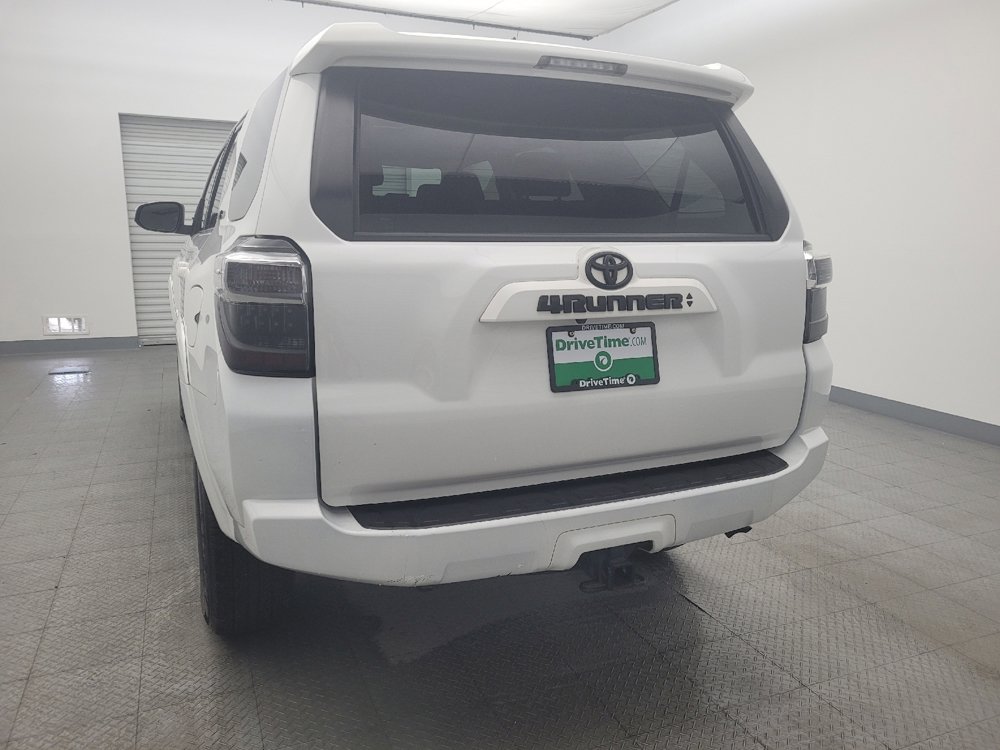 Used 2021 Toyota 4Runner SR5 image 6