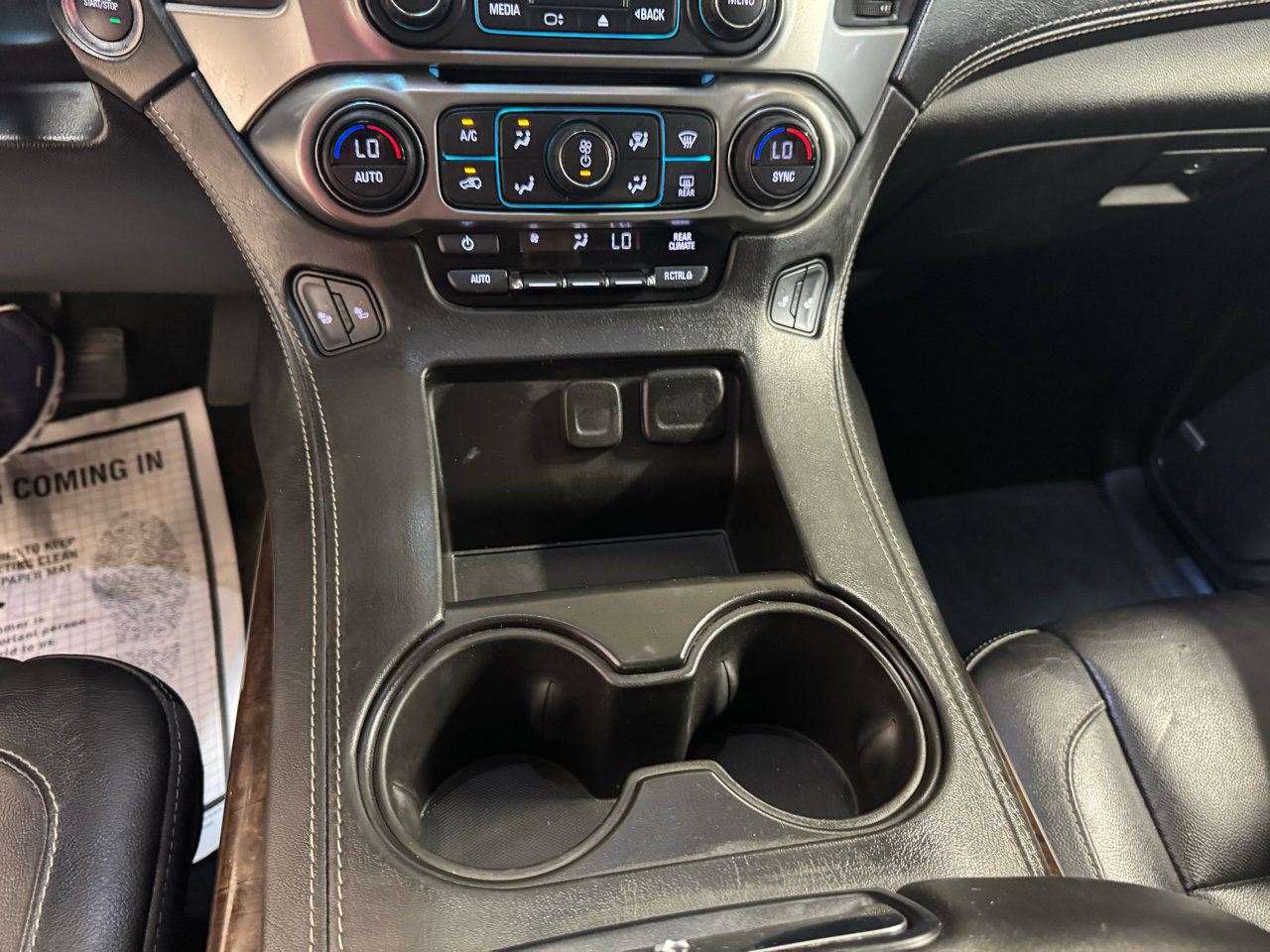 Used 2018 Chevrolet Tahoe LT w/ Luxury Package image 21