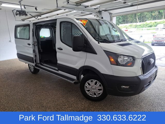 Used 2025 Ford Transit 250 Low Roof w/ Exterior Upgrade Package RWD image 5