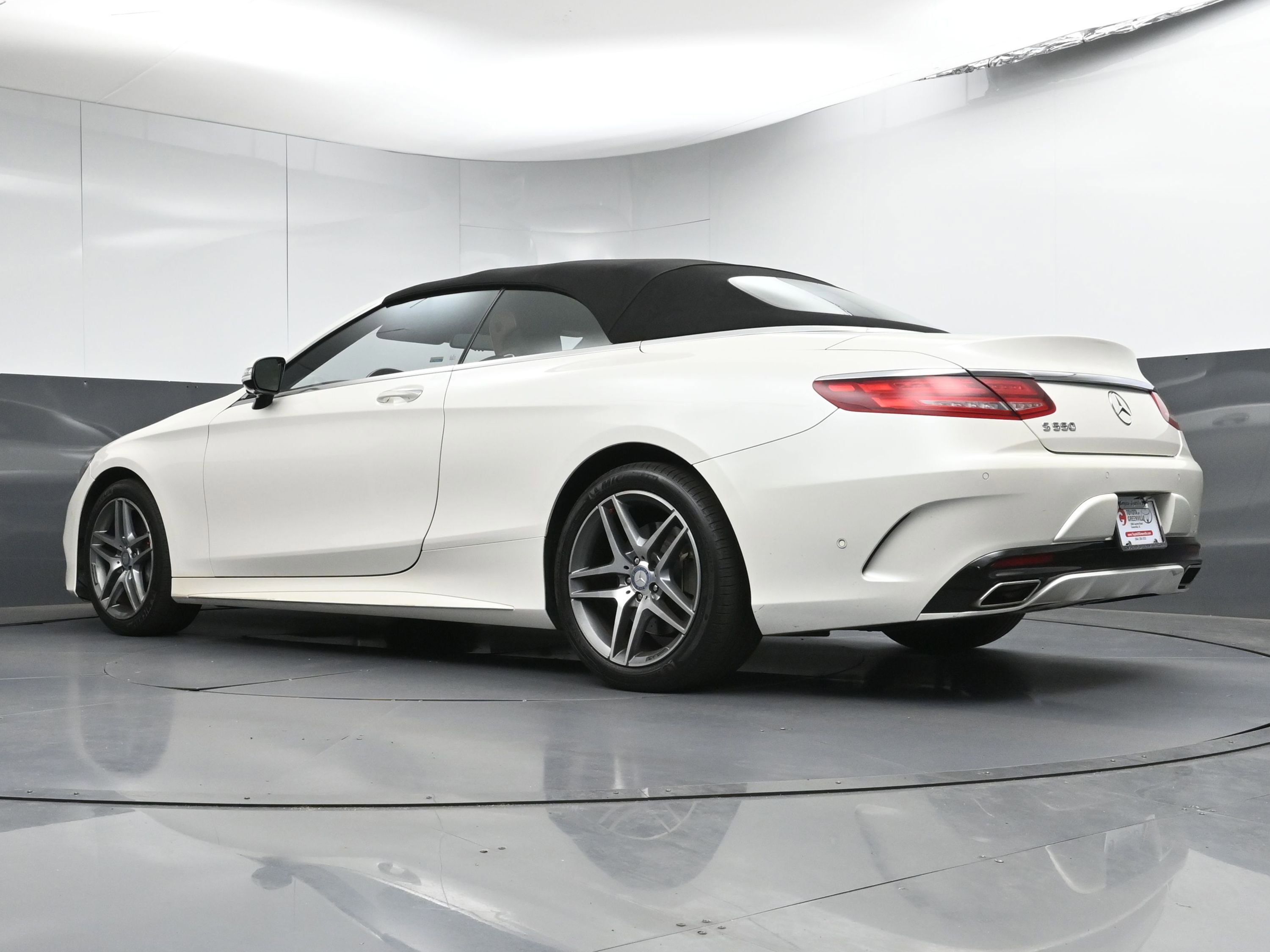 Used 2017 Mercedes-Benz S 550 Cabriolet image 28