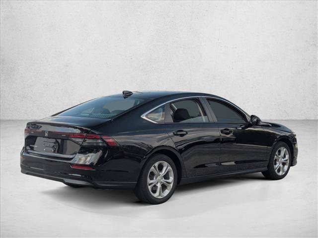 Used 2025 Honda Accord LX image 5