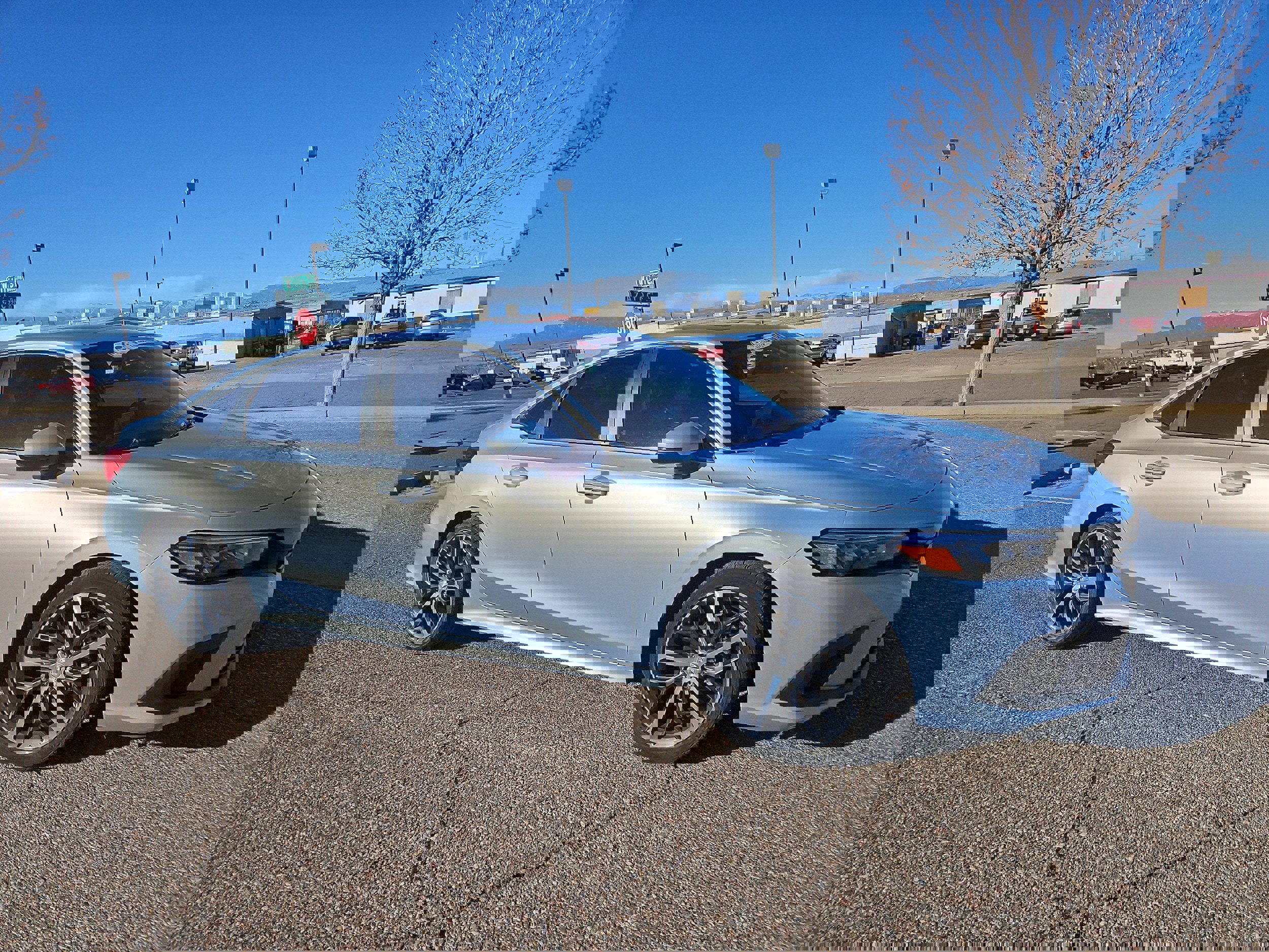 Used 2022 Honda Civic Touring image 2