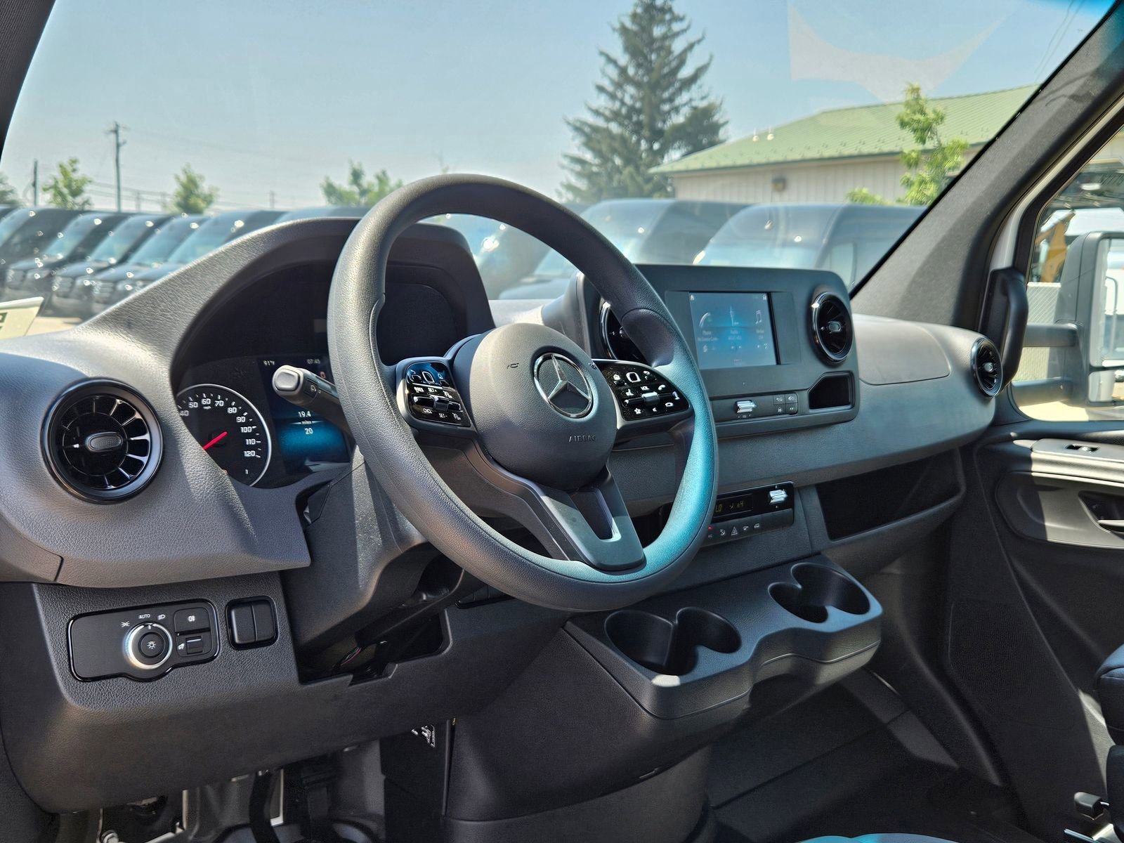 New 2024 Mercedes-Benz Sprinter 4500 image 15