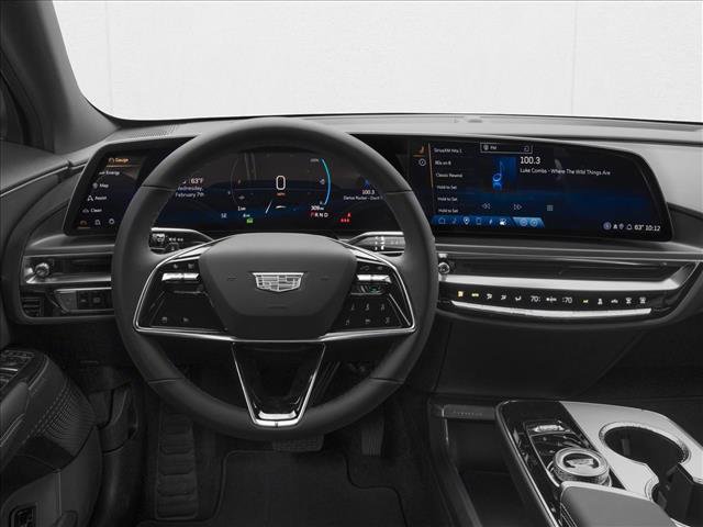 New 2026 Cadillac Lyriq Luxury AWD/4WD image 4