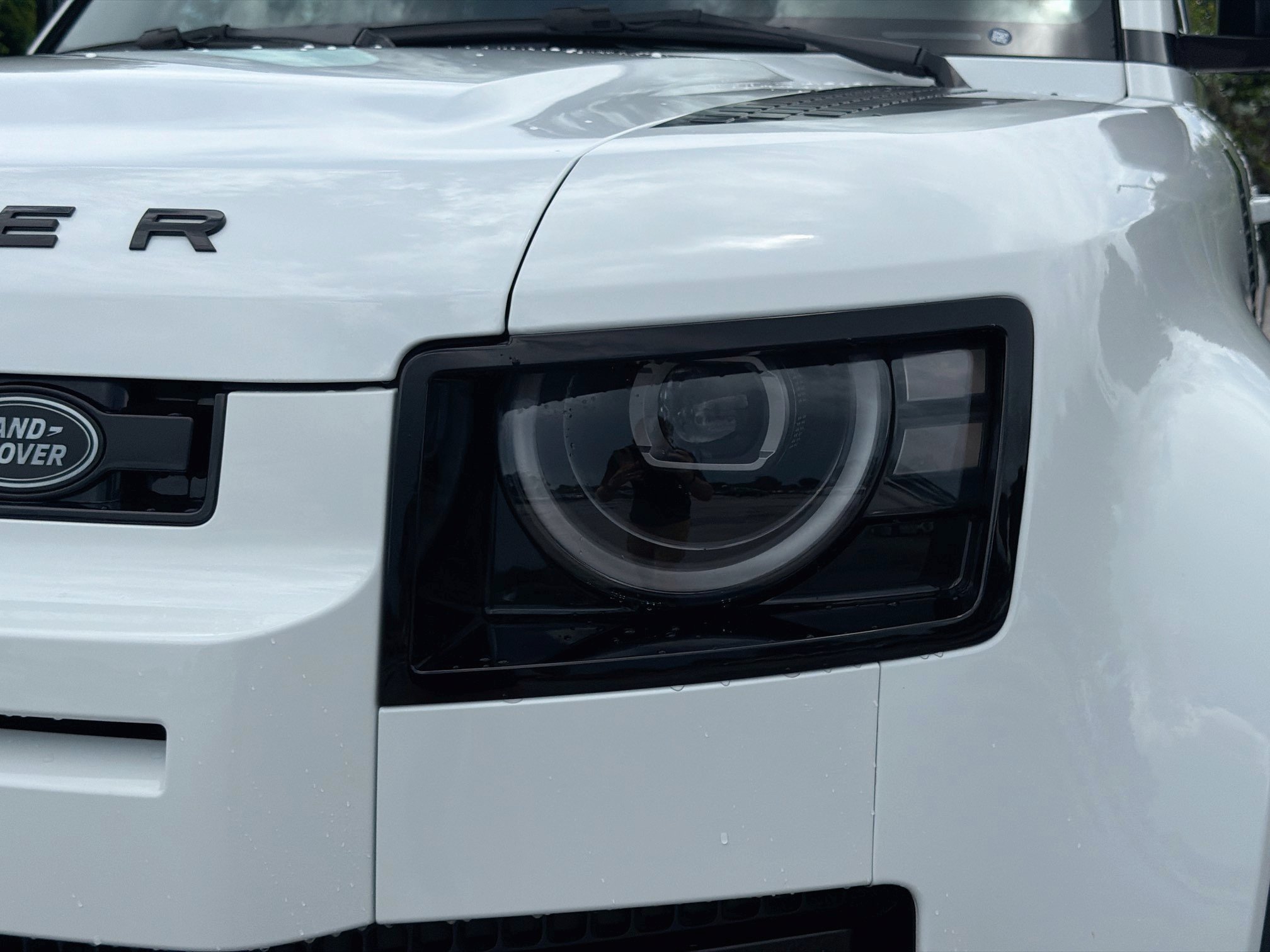 New 2026 Land Rover Defender 110 S AWD/4WD image 9