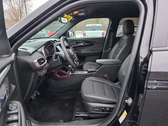 Used 2022 Chevrolet TrailBlazer RS w/ Technology Package image 16