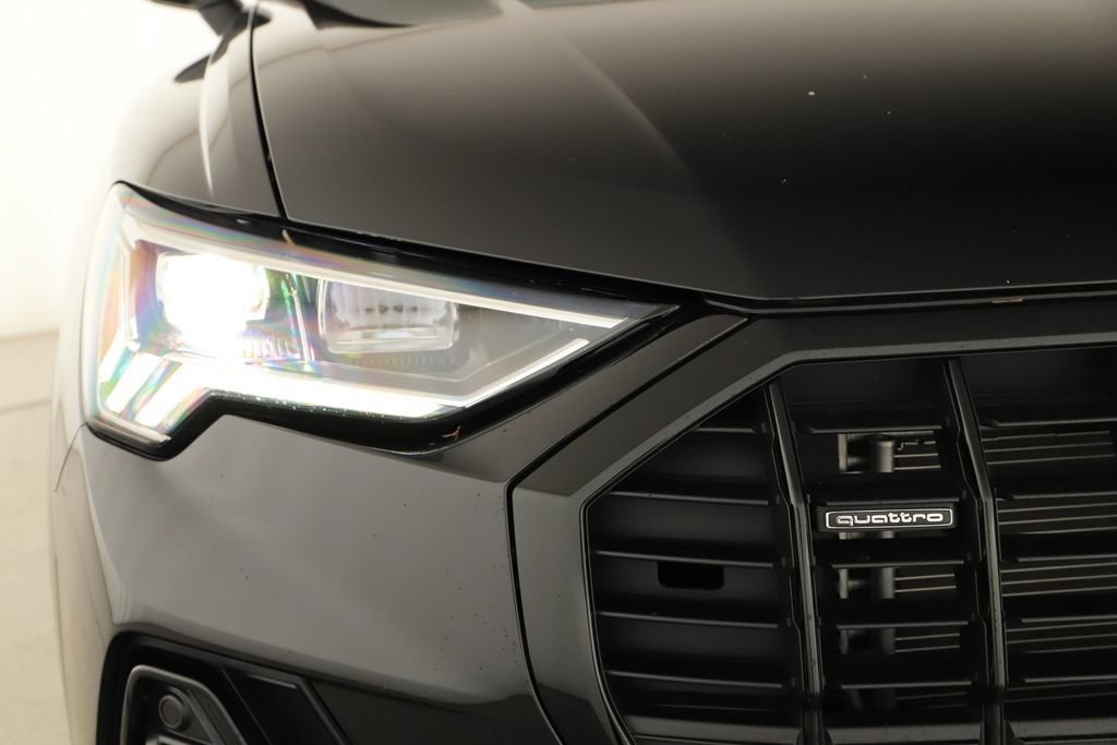 Used 2024 Audi Q3 2.0T Premium w/ Convenience Package AWD/4WD image 35