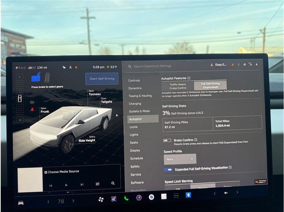 Used 2024 Tesla Cybertruck Cyberbeast image 20