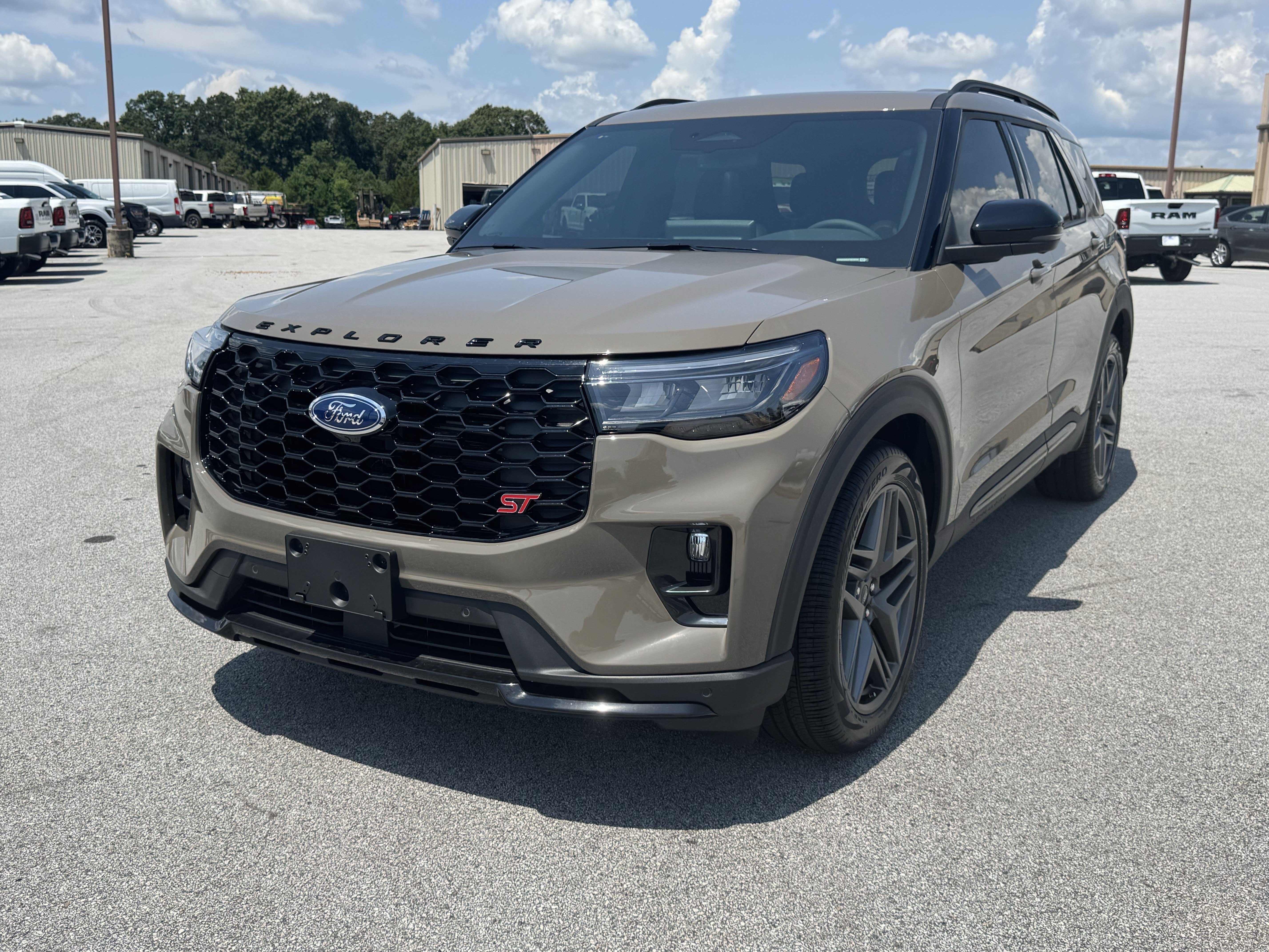 New 2026 Ford Explorer ST w/ Sun And Sound Package AWD/4WD image 2