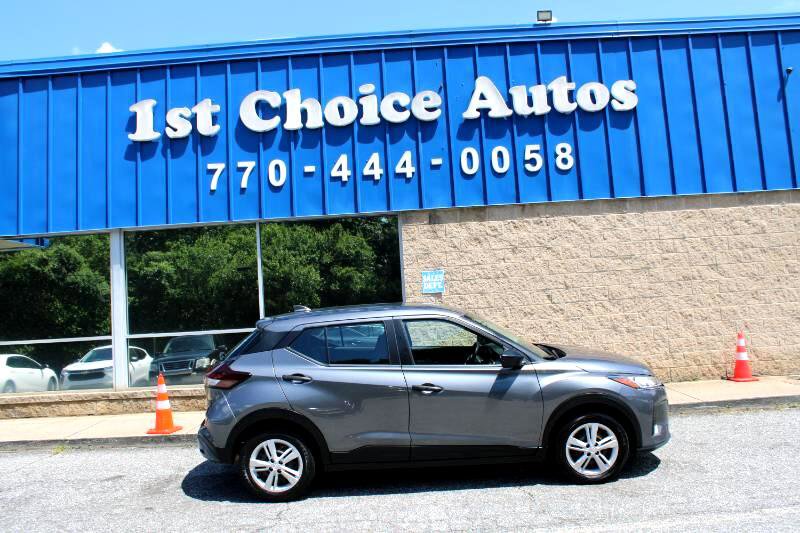 Used 2023 Nissan Kicks S FWD image 7