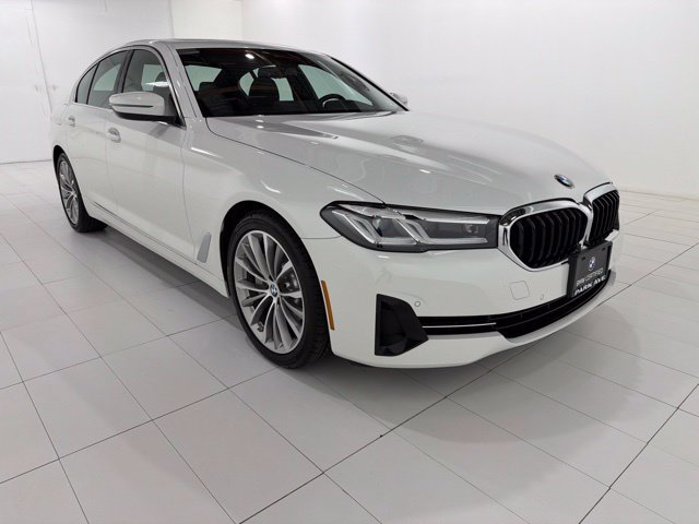 Certified 2023 BMW 530i xDrive w/ Convenience Package AWD/4WD image 7