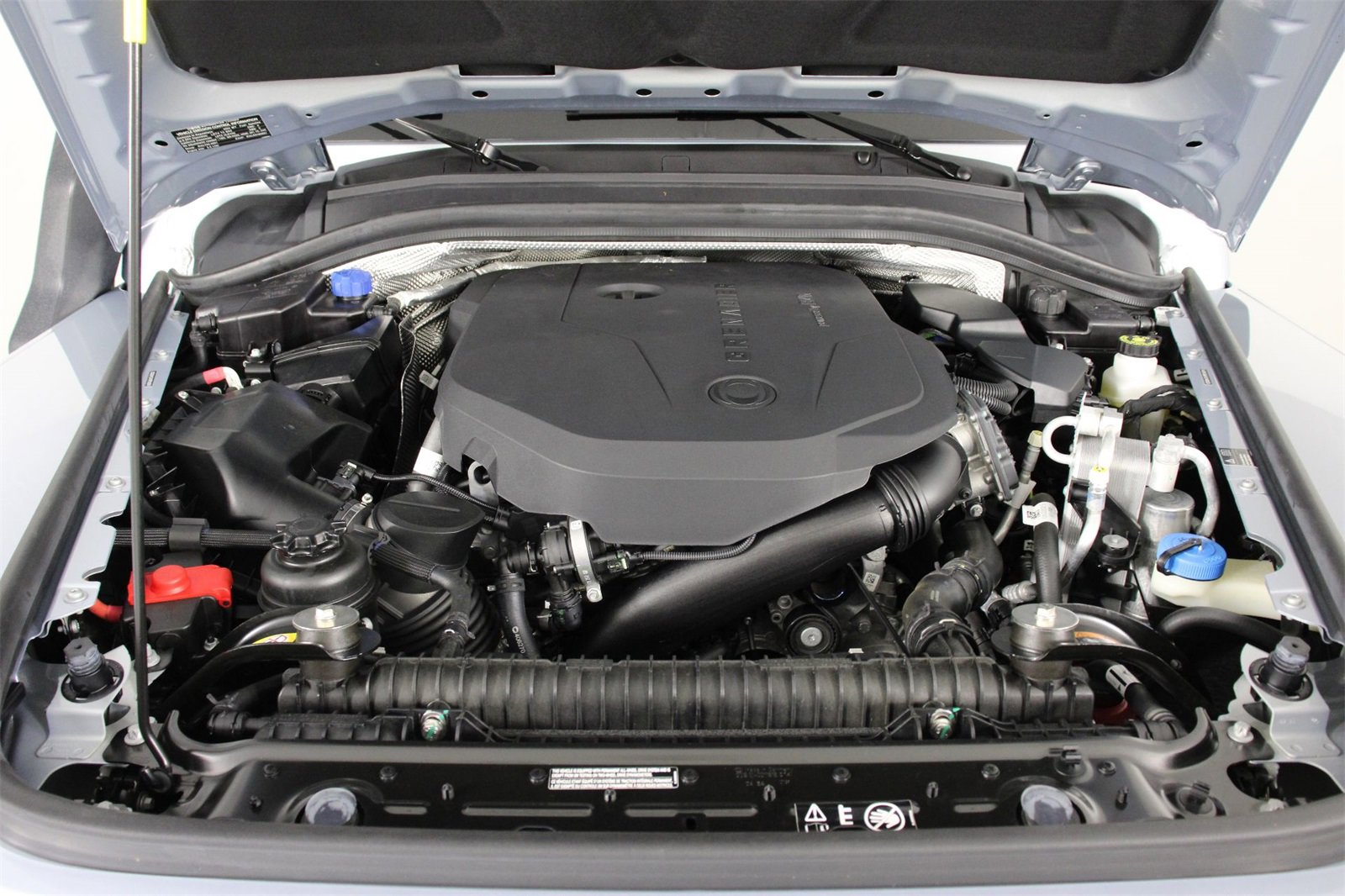 Used 2024 INEOS Grenadier Fieldmaster Edition image 26