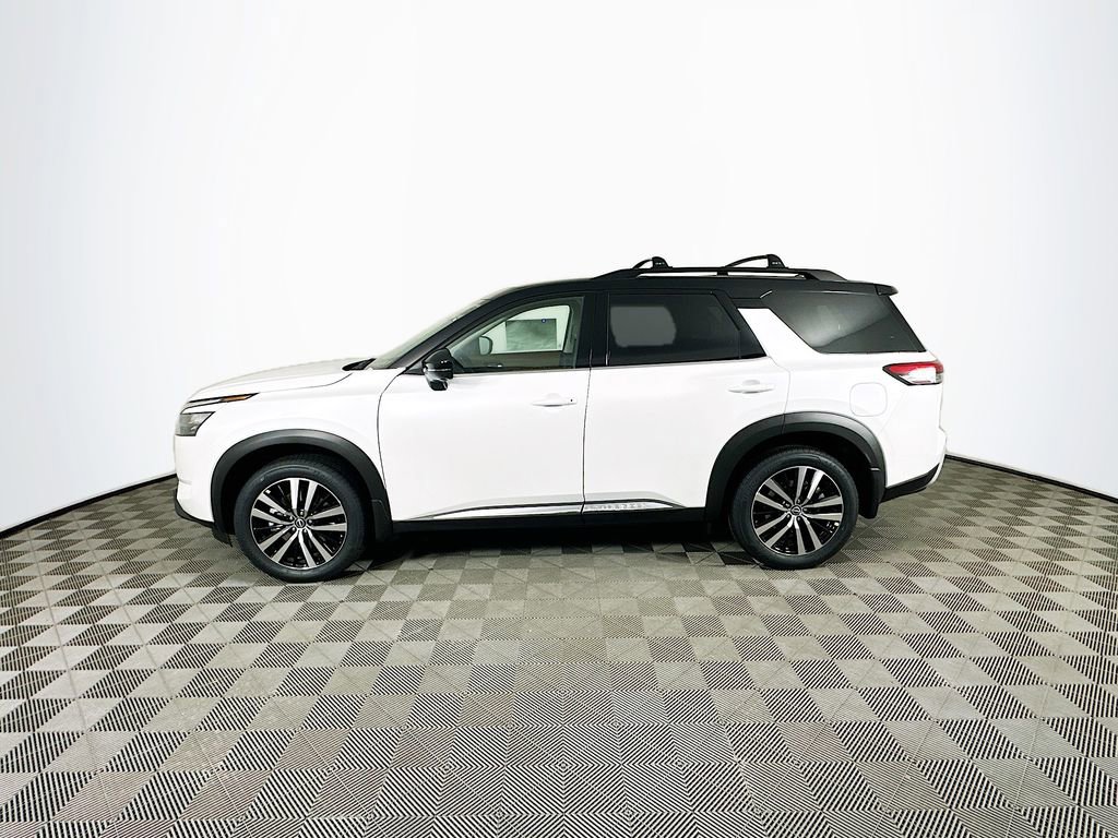 New 2025 Nissan Pathfinder Platinum image 6