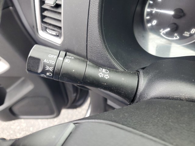 Used 2023 Nissan Frontier SV w/ SV Convenience Package image 22