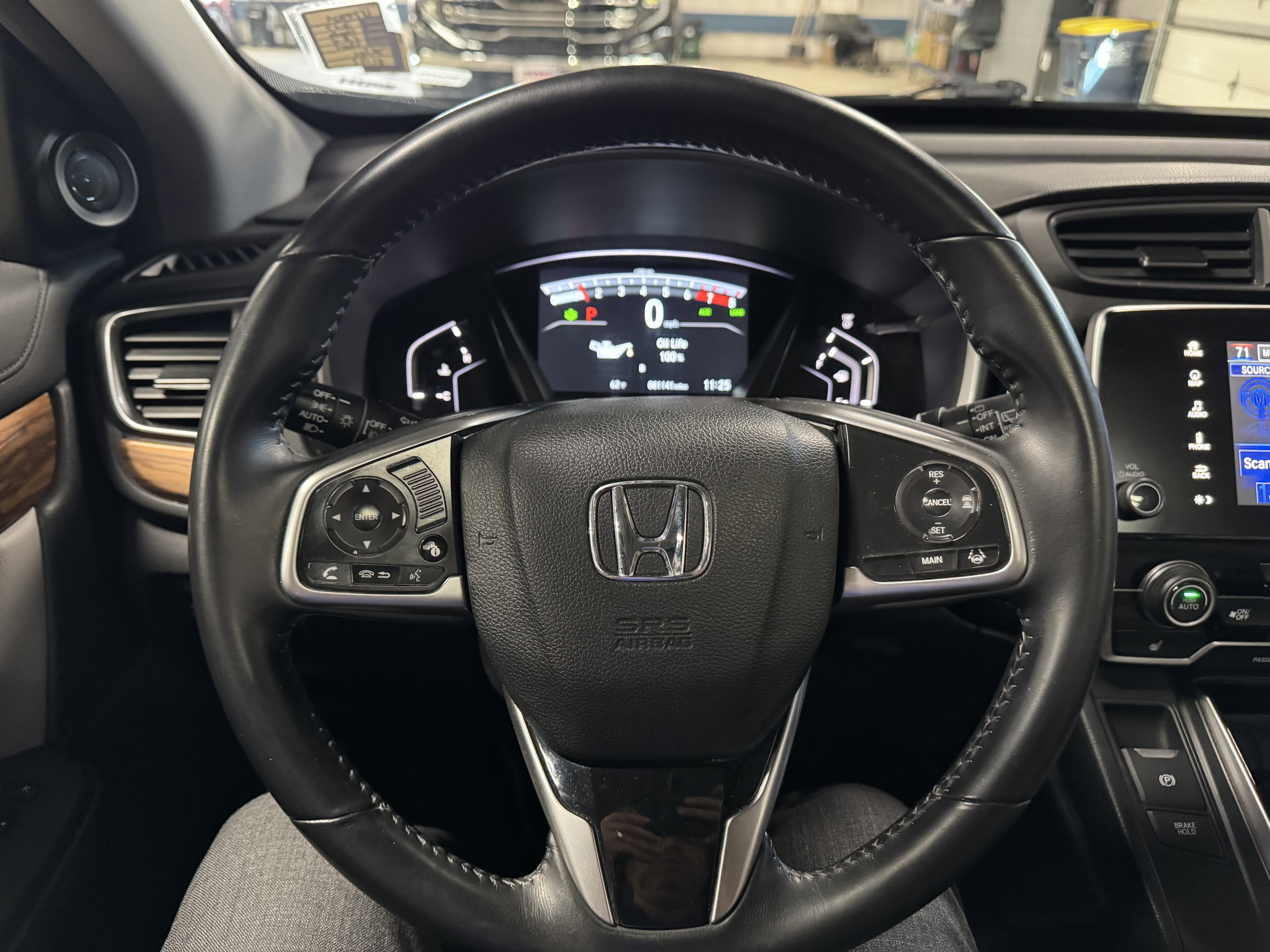 Used 2017 Honda CR-V Touring image 21