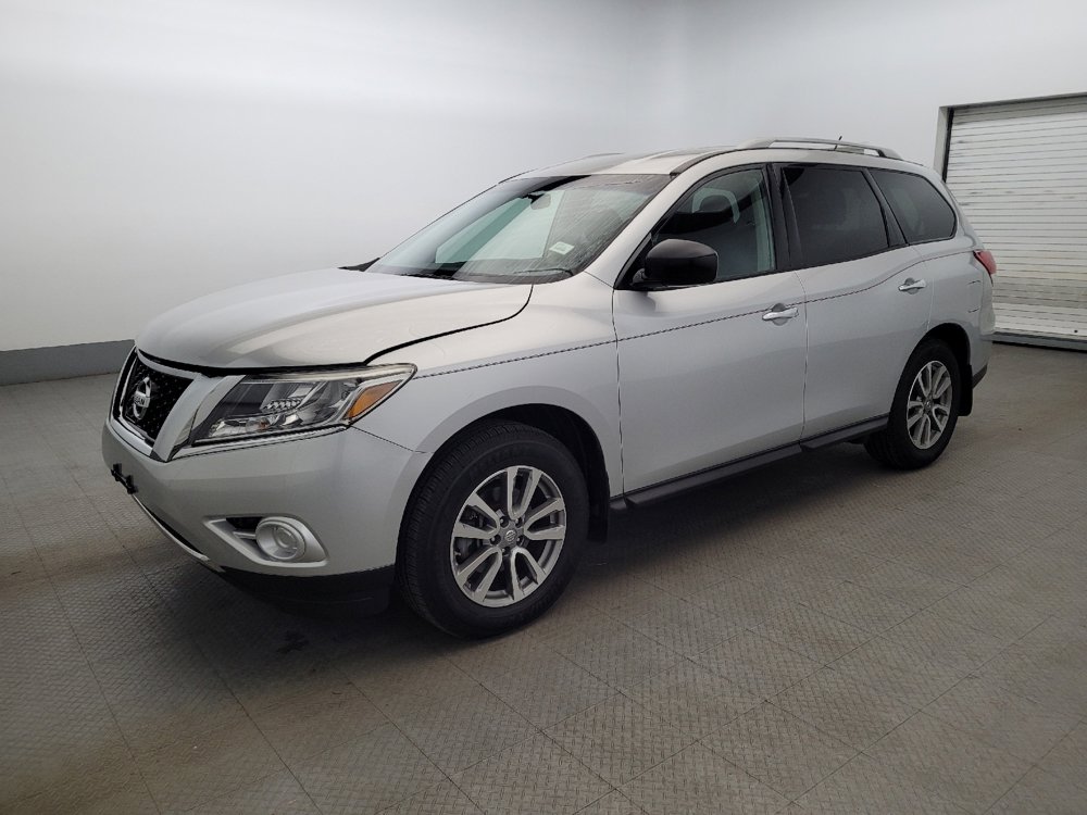 Used 2016 Nissan Pathfinder S AWD/4WD image 2