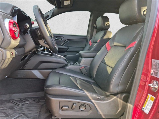 Used 2026 Chevrolet Colorado LT RWD image 15