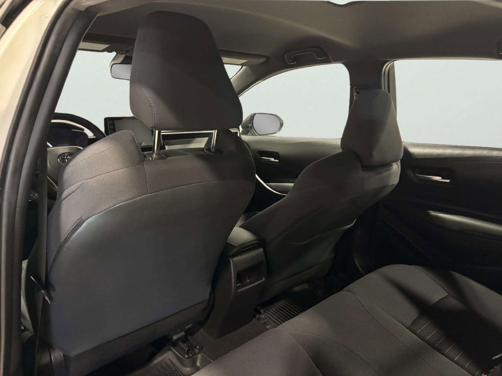 Used 2021 Toyota Corolla SE image 19