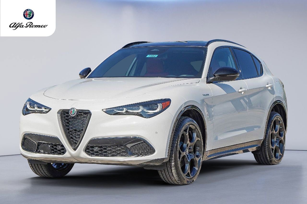 New 2025 Alfa Romeo Stelvio Sprint w/ Veloce Package image 7