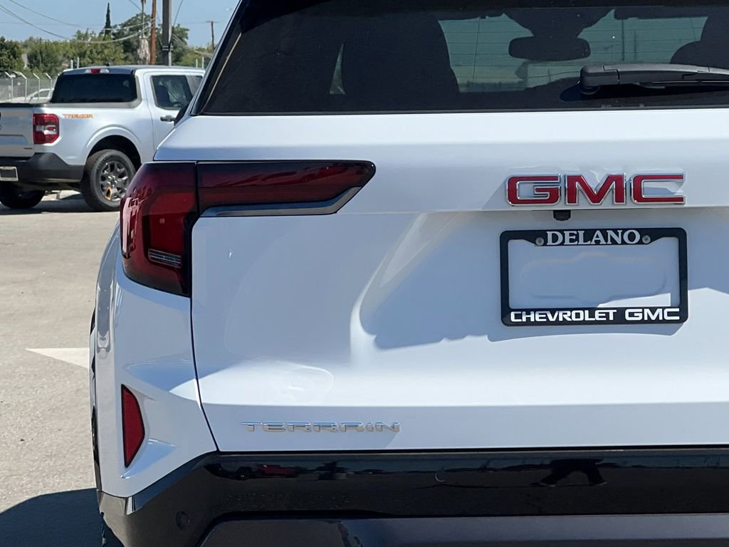 New 2026 GMC Terrain AT4 w/ Convenience Package III image 24