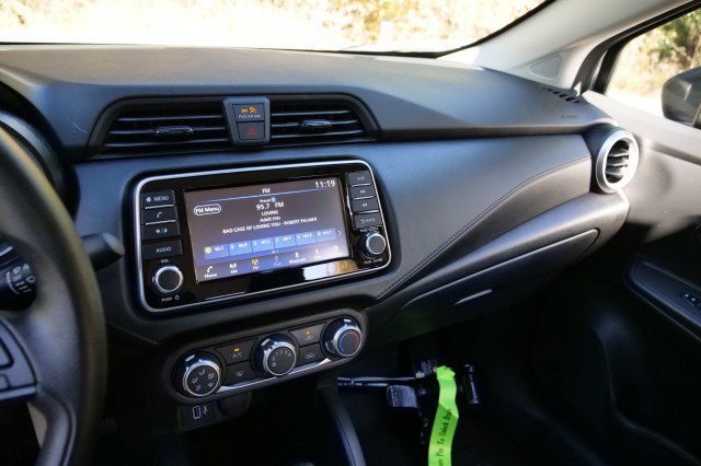 Used 2024 Nissan Versa S w/ S Plus Package image 10