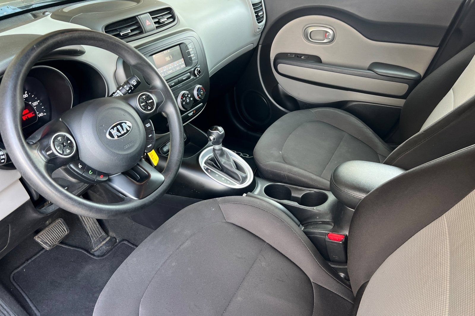 Used 2017 Kia Soul w/ Convenience Package FWD image 10