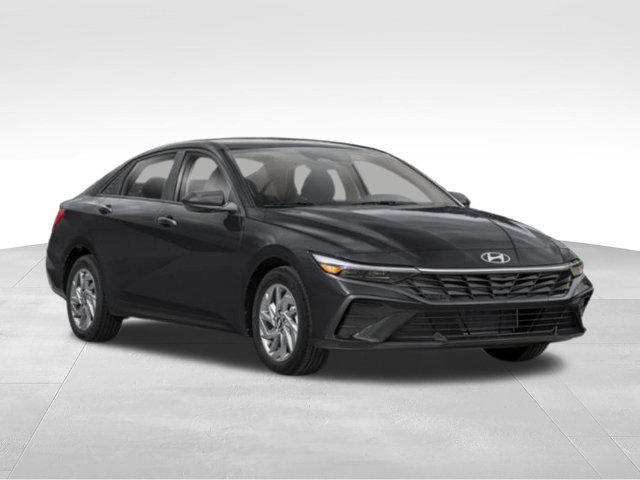 Used 2024 Hyundai Elantra SEL FWD image 39