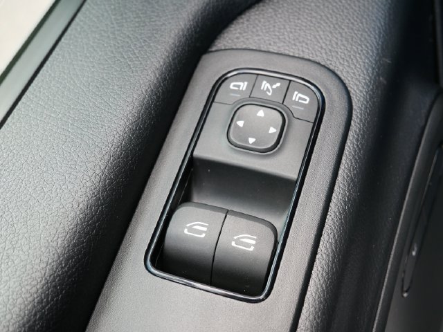 Used 2023 Mercedes-Benz Sprinter 2500 image 25