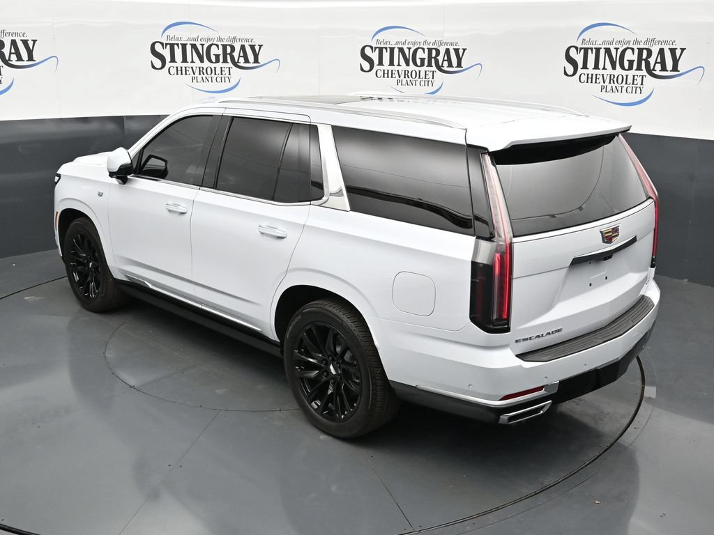 Used 2026 Cadillac Escalade Luxury w/ Touring Package AWD/4WD image 22