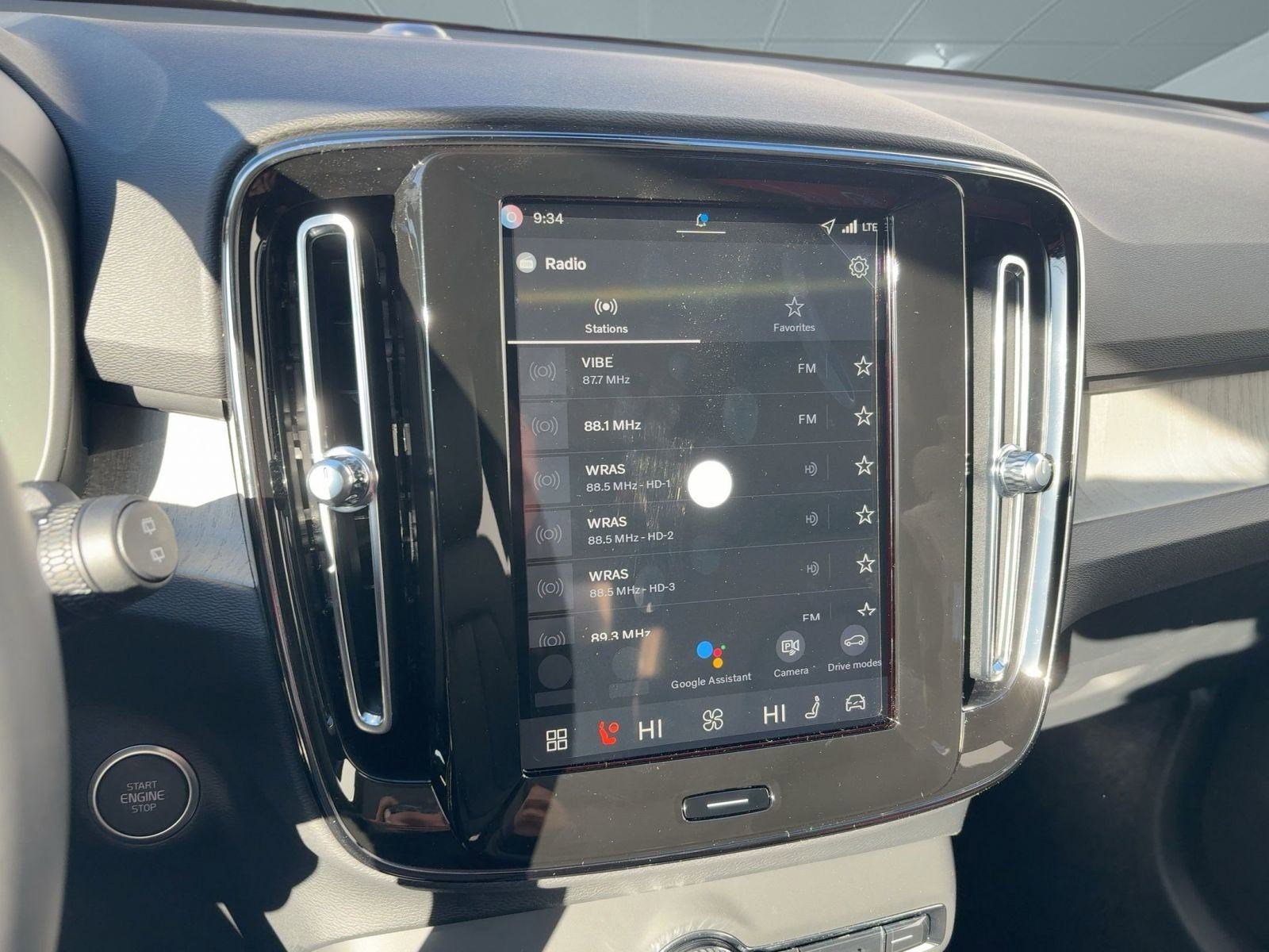 New 2026 Volvo XC40 B5 Core w/ Climate Package image 22