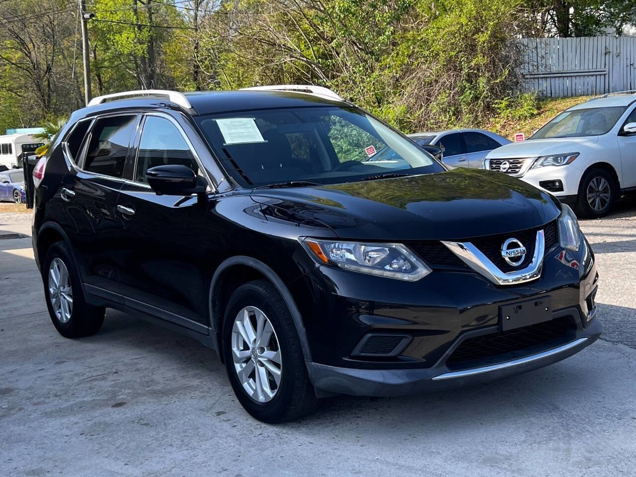 Used 2016 Nissan Rogue SV w/ SV Premium Package image 8